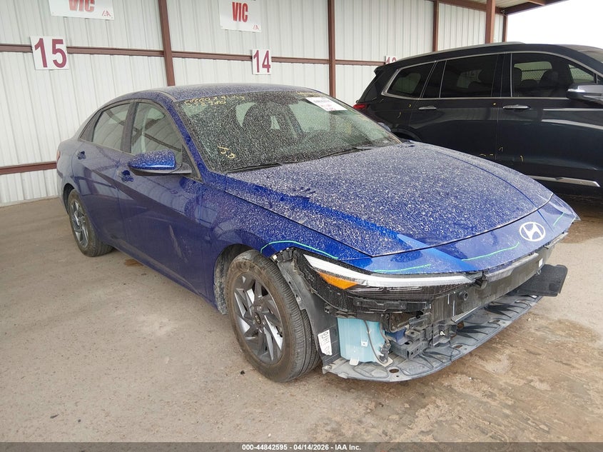 2024 Hyundai Elantra Sel