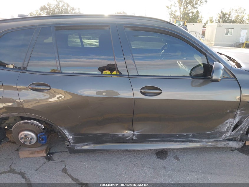 2022 BMW X5 Phev xDrive45E VIN: 5UXTA6C07N9M02897 Lot: 44842611