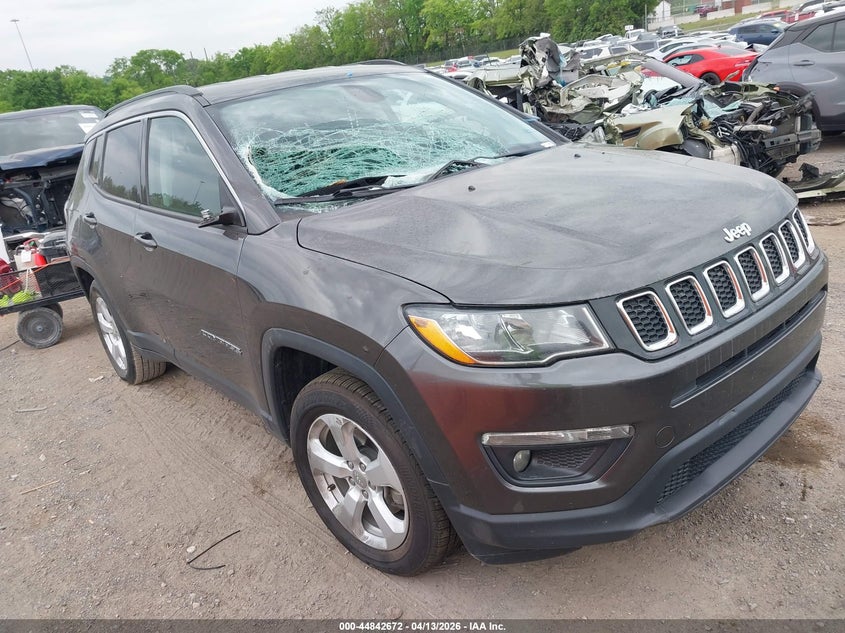 2019 Jeep Compass Latitude Fwd