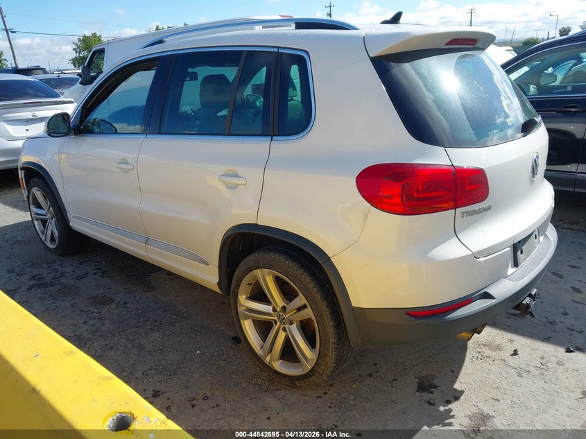 2014 Volkswagen Tiguan R-Line
