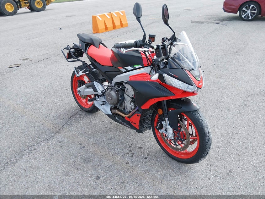 2021 APRILIA TUONO auction photo 1