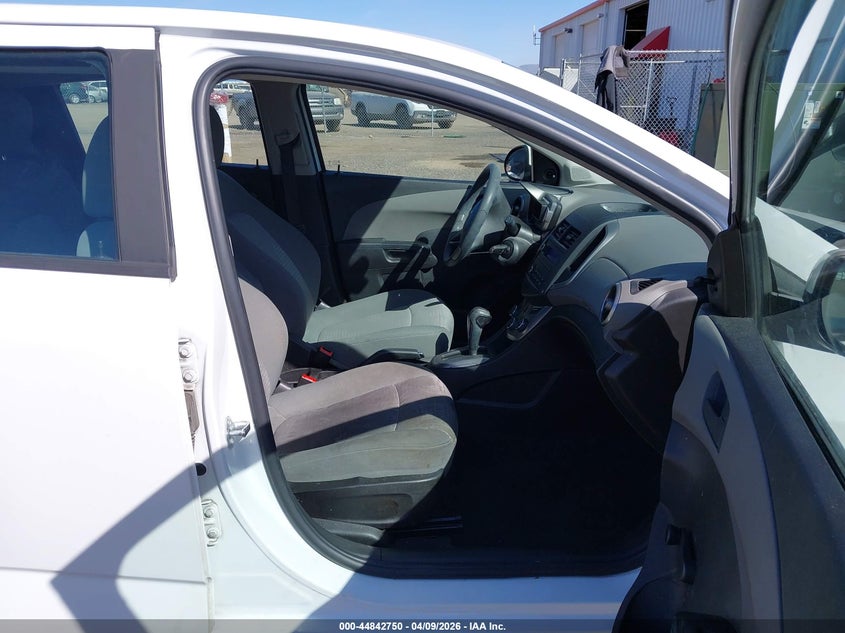 2015 Chevrolet Sonic Ls Auto