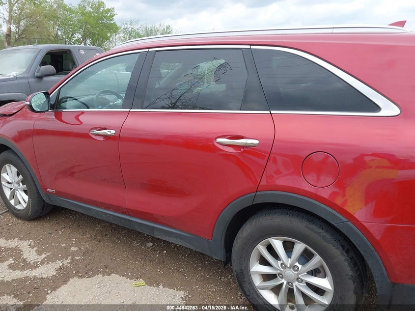 2018 Kia Sorento 2.4L Lx VIN: 5XYPGDA37JG388690 Lot: 44842763