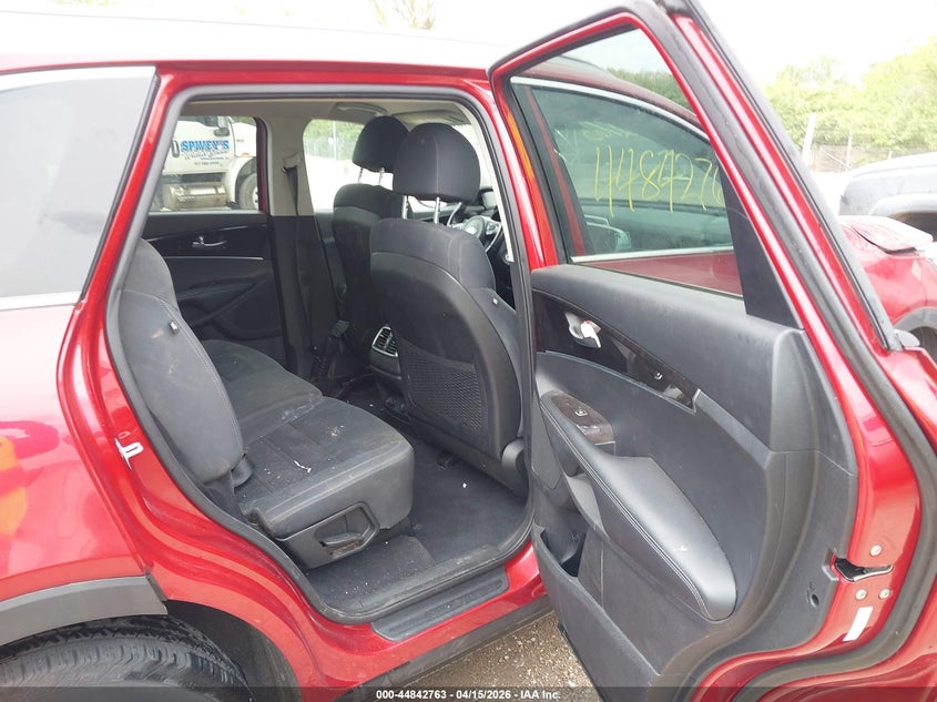 2018 Kia Sorento 2.4L Lx VIN: 5XYPGDA37JG388690 Lot: 44842763