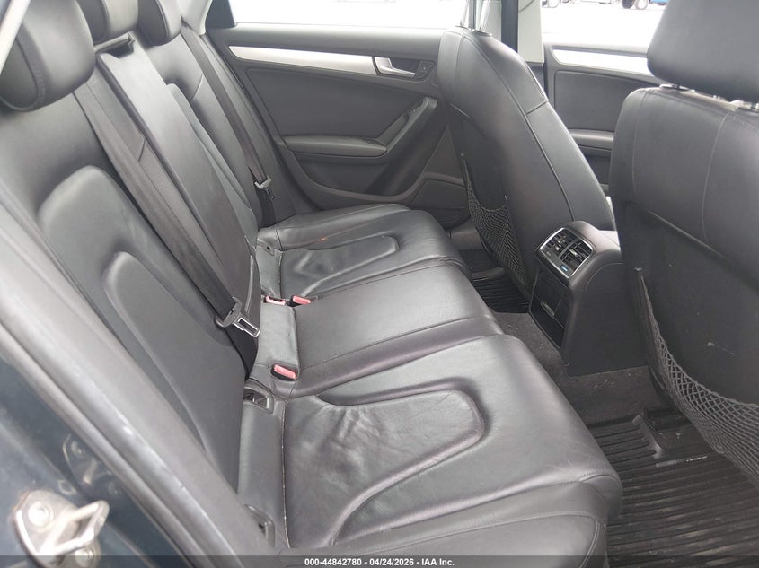 2010 Audi A4 2.0T Premium VIN: WAUEFAFLXAN052913 Lot: 44842780