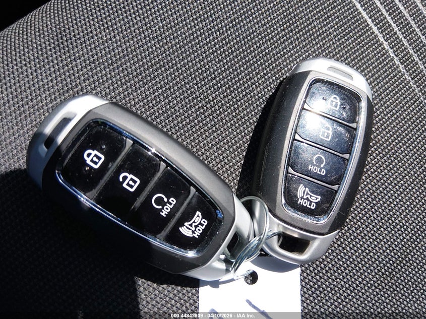 2023 Hyundai Venue Limited VIN: KMHRC8A36PU219274 Lot: 44842809