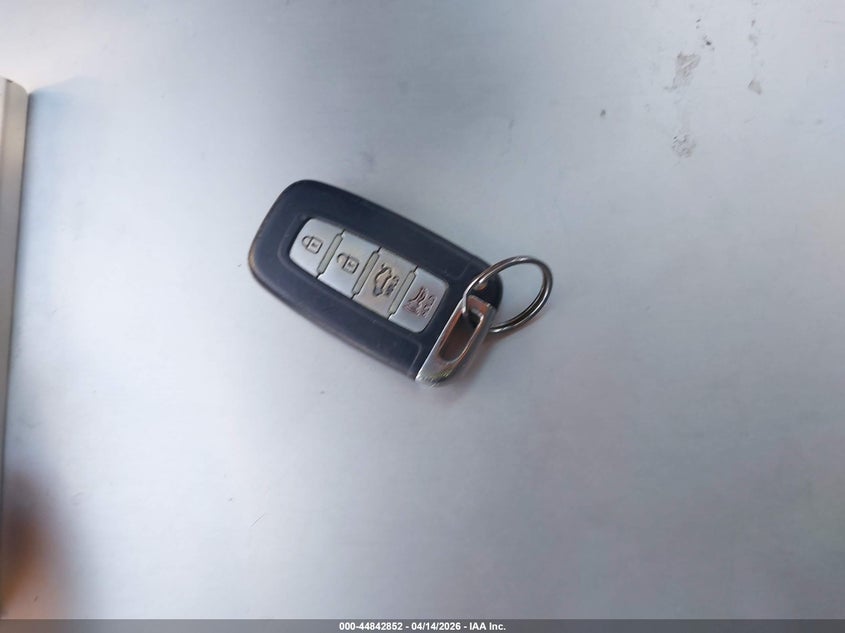 2013 Hyundai Sonata Hybrid VIN: KMHEC4A40DA075413 Lot: 44842852