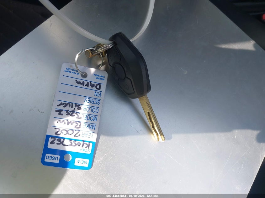 2002 BMW 325I VIN: WBAET37492NG70689 Lot: 44842854