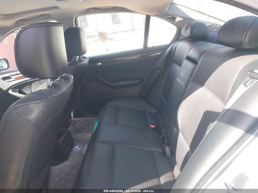 2002 BMW 325I VIN: WBAET37492NG70689 Lot: 44842854