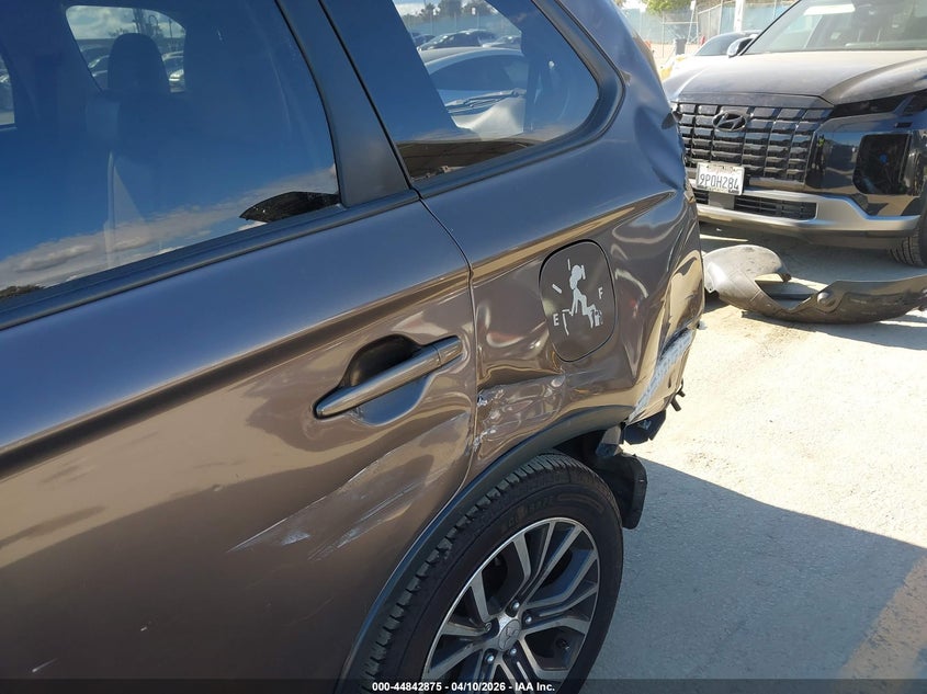 2016 Mitsubishi Outlander Sel VIN: JA4AD3A37GZ000872 Lot: 44842875