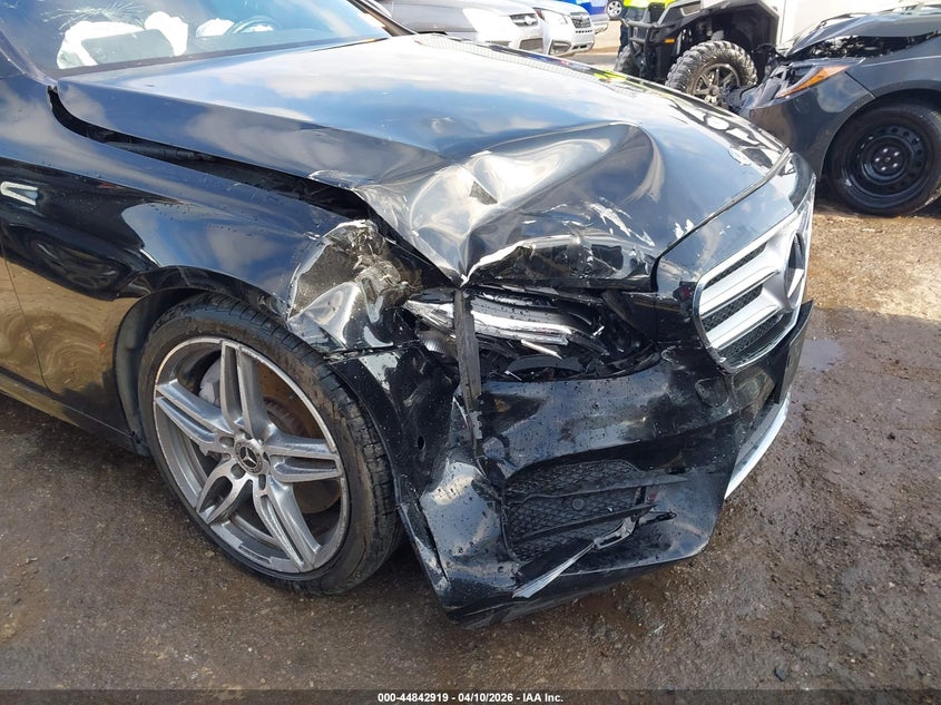 2018 Mercedes-Benz E 300 VIN: WDDZF4JB3JA385648 Lot: 44842919