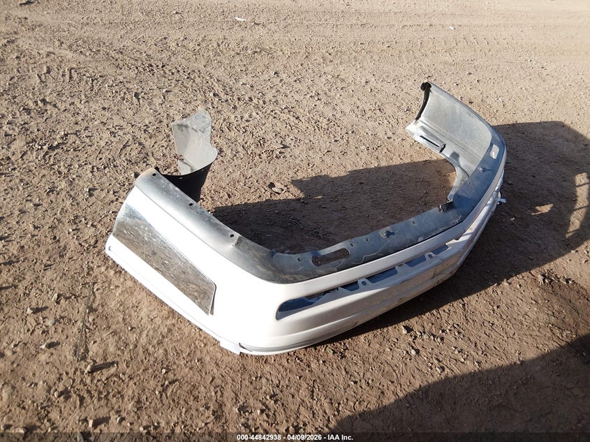 1998 Cadillac Deville Standard VIN: 1G6KD54Y1WU737870 Lot: 44842938