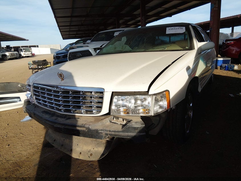 1998 Cadillac Deville Standard VIN: 1G6KD54Y1WU737870 Lot: 44842938