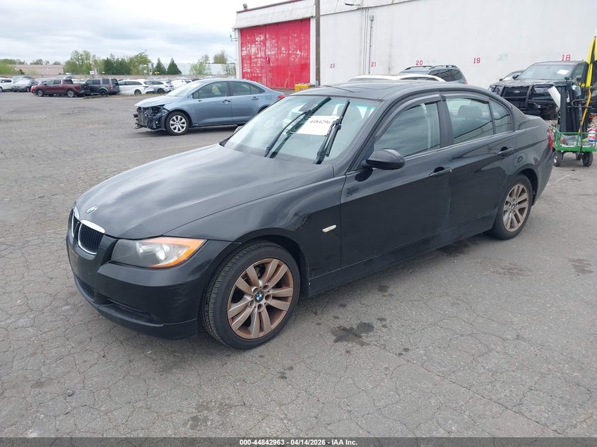 2006 BMW 325I