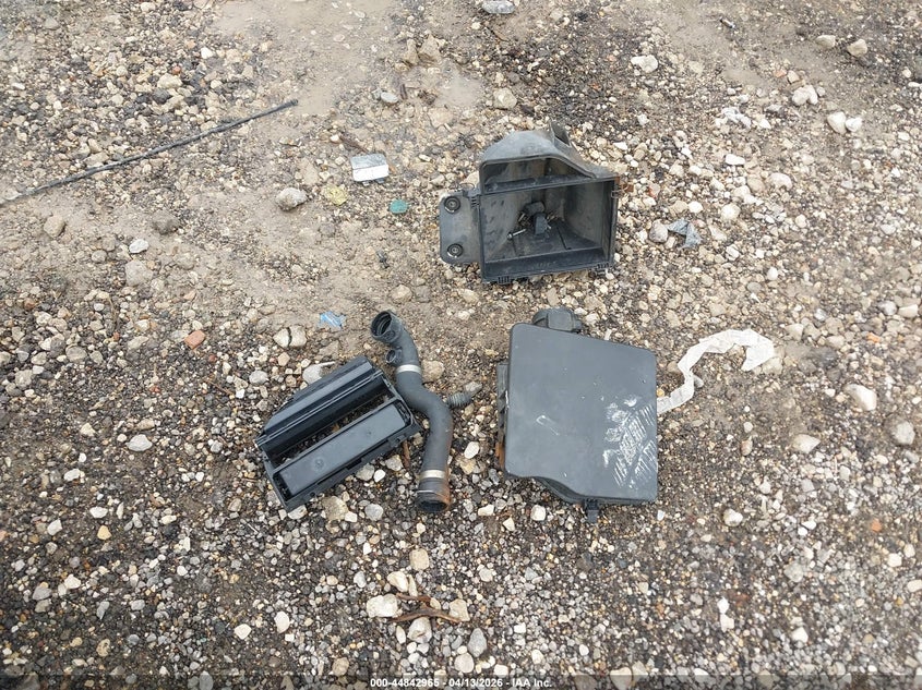 2002 BMW 325Xi VIN: WBAEU33472PF68539 Lot: 44842965