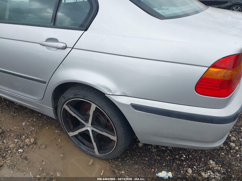 2002 BMW 325Xi VIN: WBAEU33472PF68539 Lot: 44842965