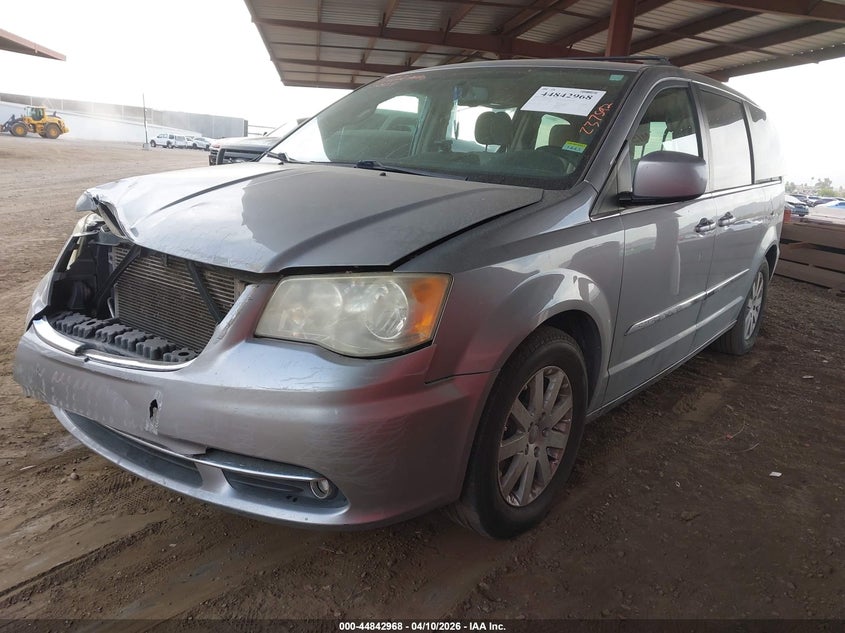 2013 Chrysler Town & Country Touring