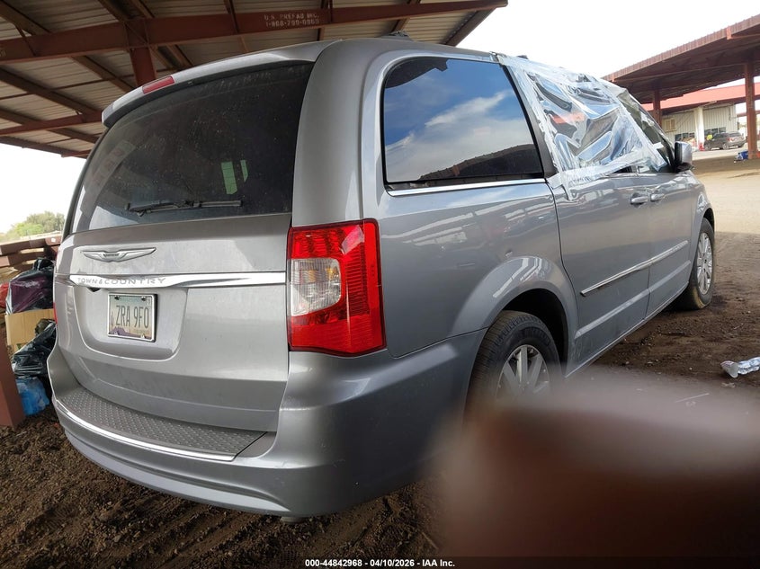 2013 Chrysler Town & Country Touring