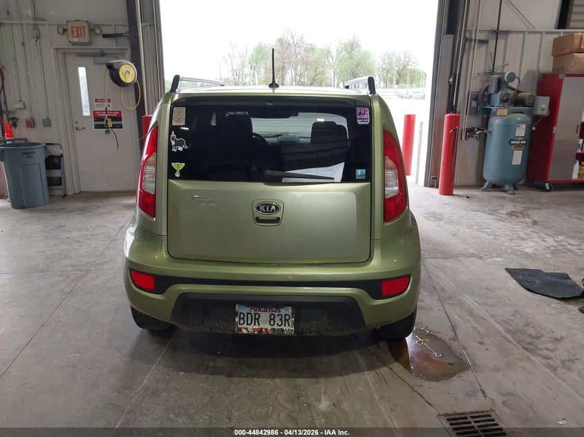 2012 Kia Soul VIN: KNDJT2A52C7465926 Lot: 44842986
