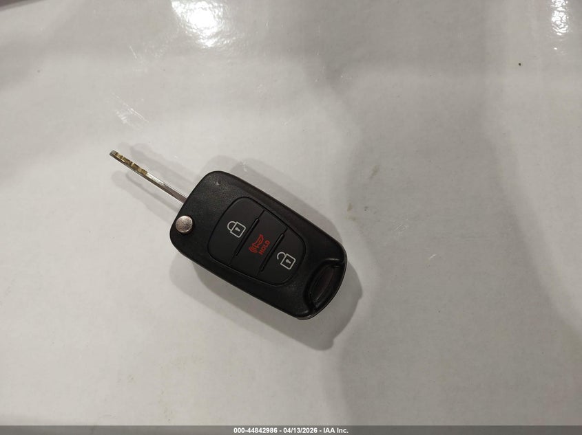 2012 Kia Soul VIN: KNDJT2A52C7465926 Lot: 44842986