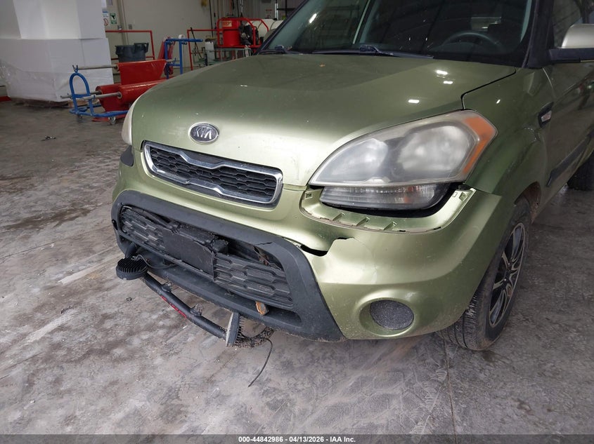 2012 Kia Soul VIN: KNDJT2A52C7465926 Lot: 44842986