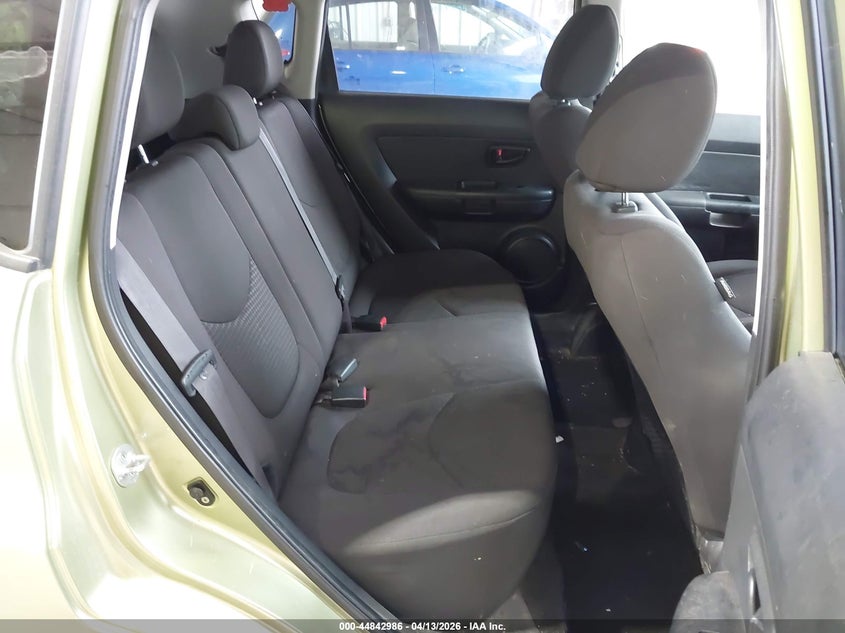 2012 Kia Soul VIN: KNDJT2A52C7465926 Lot: 44842986
