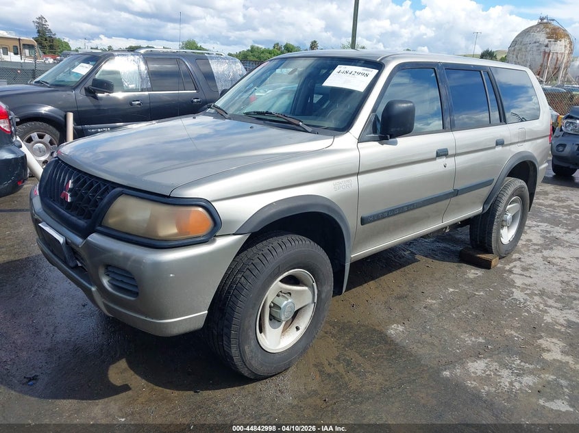2000 Mitsubishi Montero Sport Ls/Xls