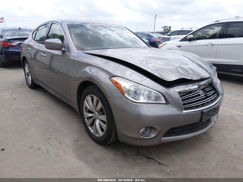 2012 INFINITI M37