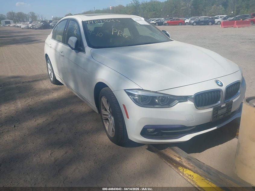 Vin: wba8d9c58jem32131, lot: 45340351, bmw 330i xdrive 2018 img_1