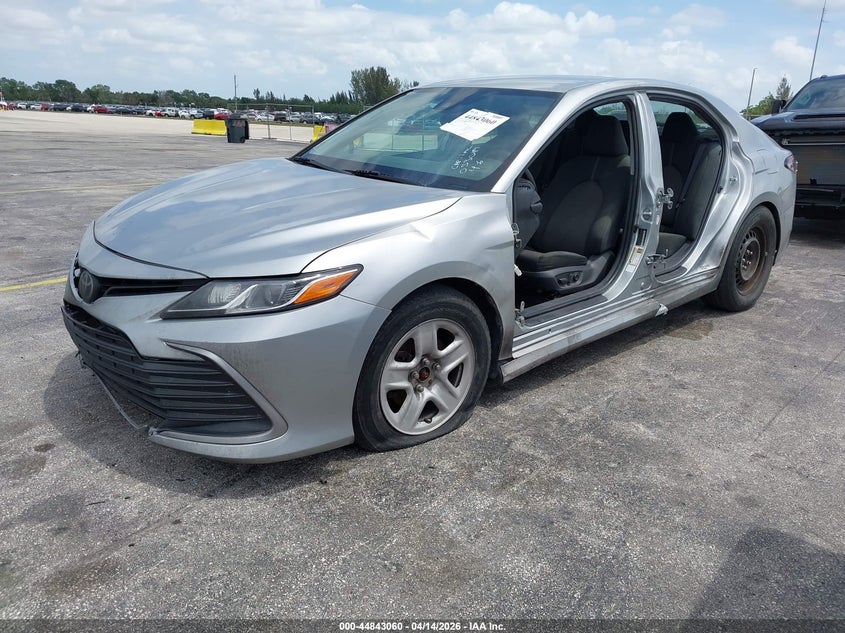 2022 Toyota Camry Le 4T1C11AK1NU055049 photo 1