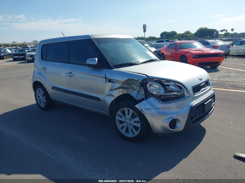Vin: kndjt2a69d7528630, lot: 45340390, kia soul + 2013 img_1