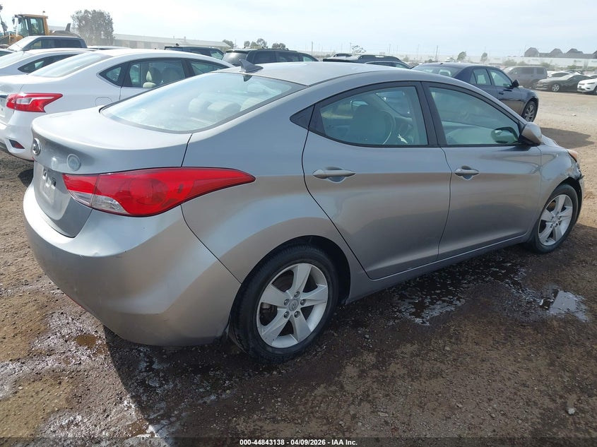 2013 Hyundai Elantra Gls/Limited
