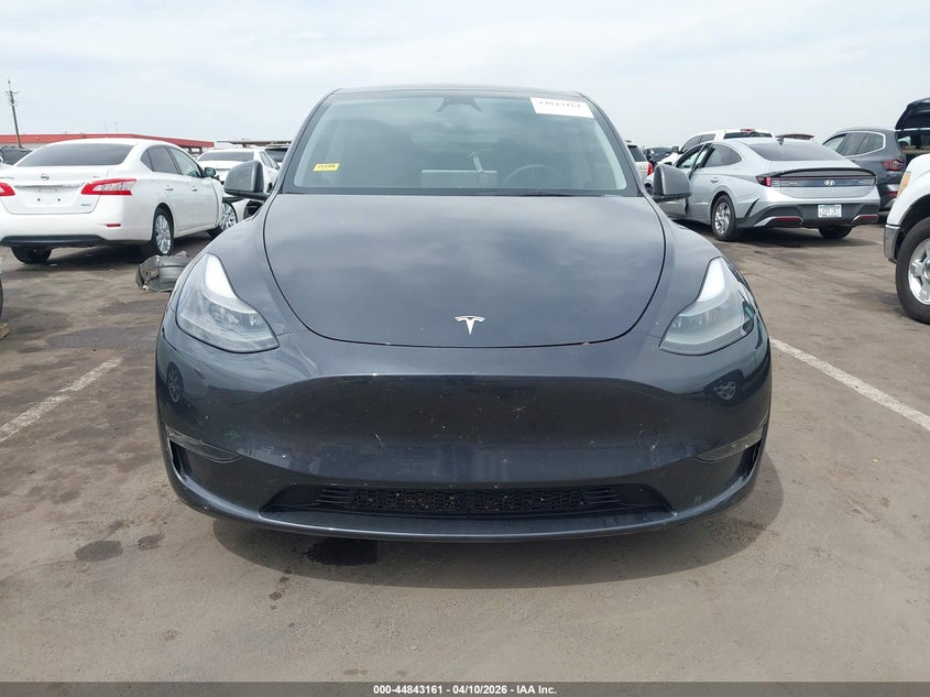 2024 Tesla Model y Performance Dual Motor All-Wheel Drive grey Lot 111044843161 Vin 7SAYGDEF8RA286584