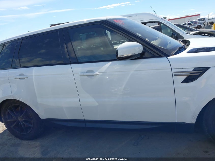 2017 Land Rover Range Rover Sport 3.0L V6 Supercharged Se VIN: SALWG2FV6HA689870 Lot: 44843196
