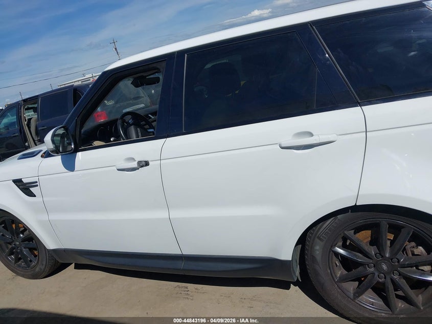 2017 Land Rover Range Rover Sport 3.0L V6 Supercharged Se VIN: SALWG2FV6HA689870 Lot: 44843196