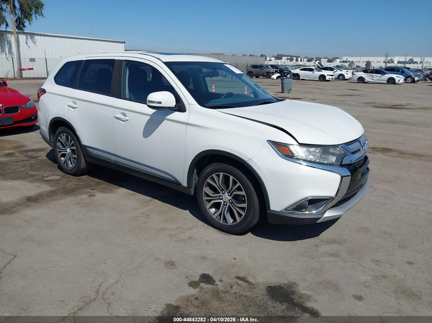 2017 Mitsubishi Outlander Se/Sel
