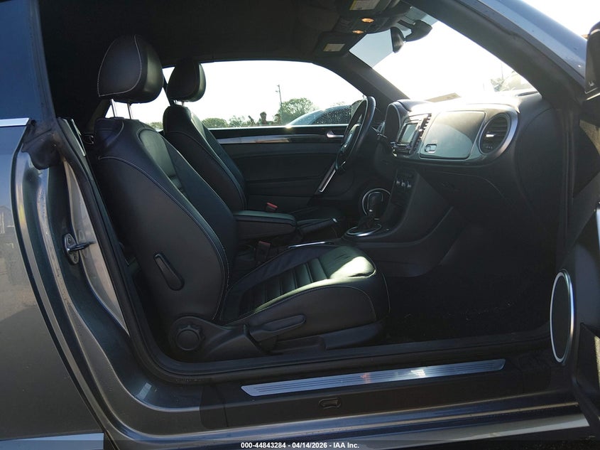 2014 Volkswagen Beetle 1.8T