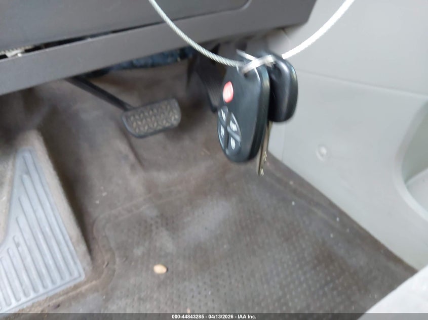 TOYOTA SIENNA 2015 VIN 5TDKK3DC8FS588275