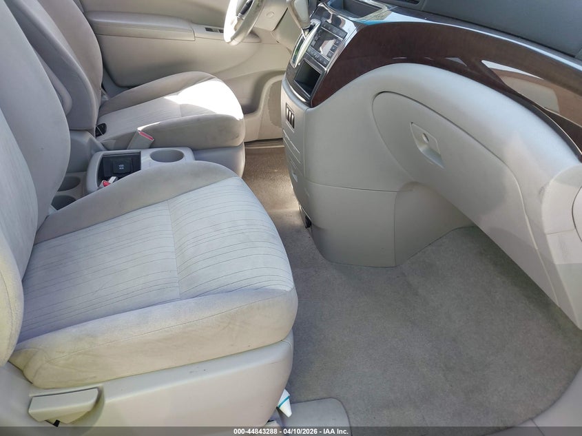 2015 Nissan Quest Platinum/S/Sl/Sv