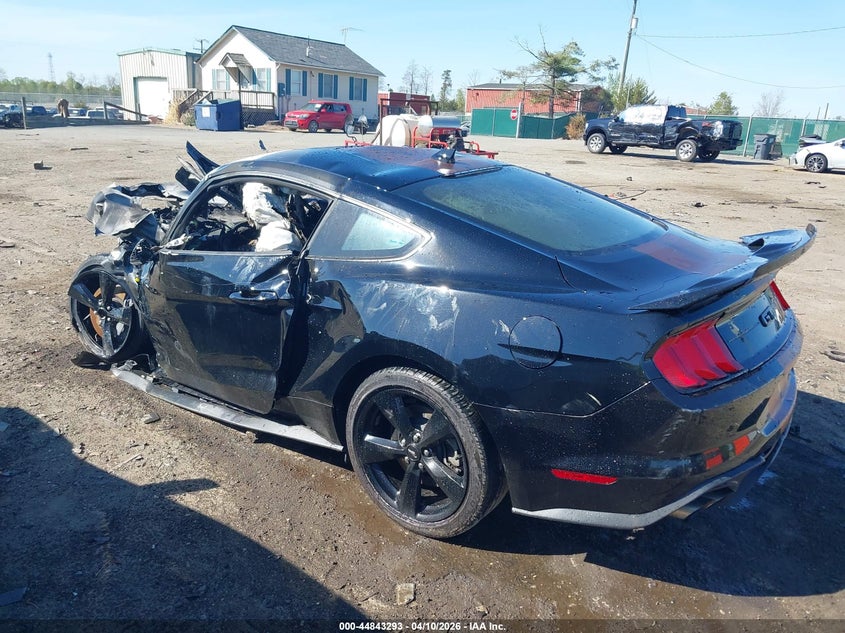 2022 FORD MUSTANG auction photo 3