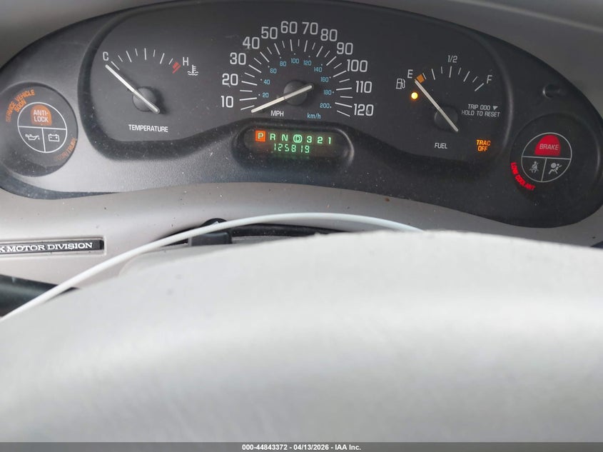 2001 Buick Century Custom VIN: 2G4WS52J211337195 Lot: 44843372