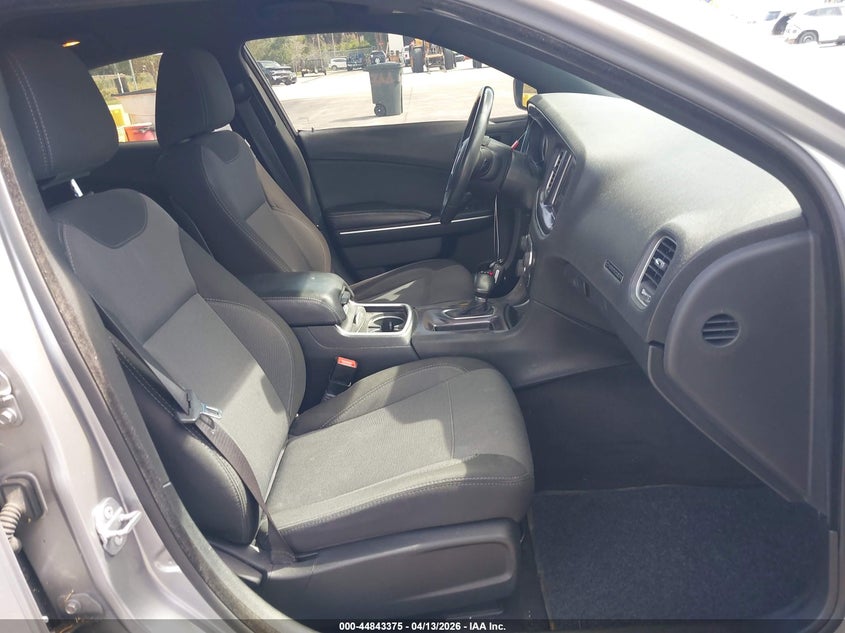 2015 Dodge Charger Se