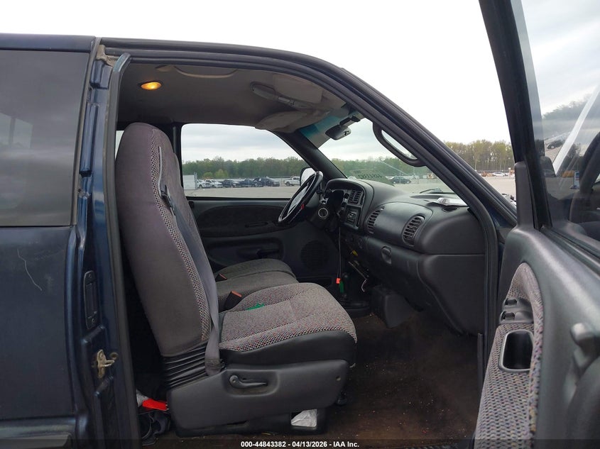2000 Dodge Ram 1500 St