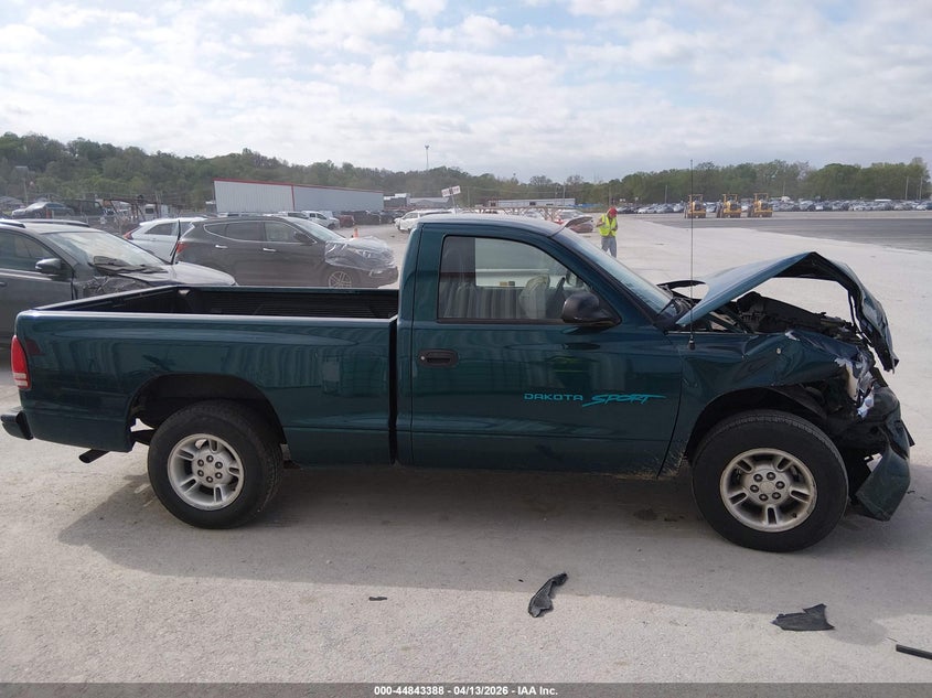 1998 Dodge Dakota Slt/Sport VIN: 1B7FL26XXWS668130 Lot: 44843388