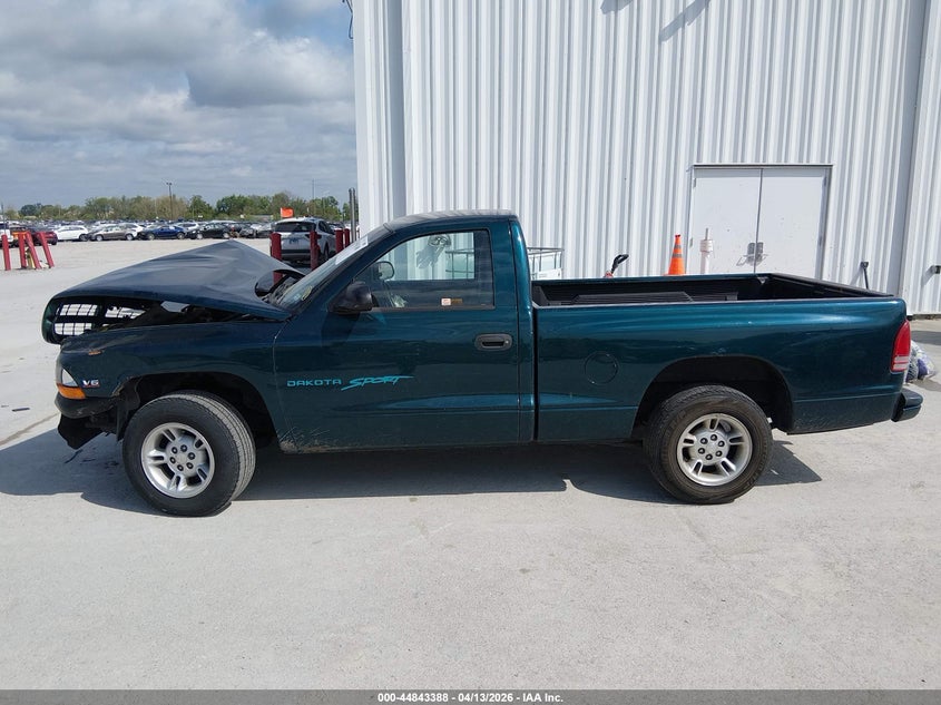 1998 Dodge Dakota Slt/Sport VIN: 1B7FL26XXWS668130 Lot: 44843388