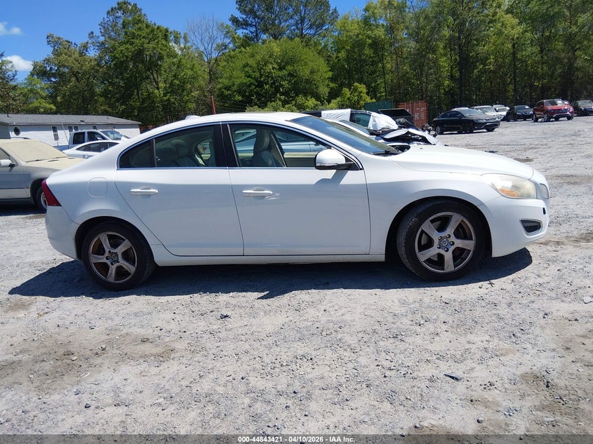 2012 Volvo S60 T5 VIN: YV1622FS2C2026076 Lot: 44843421