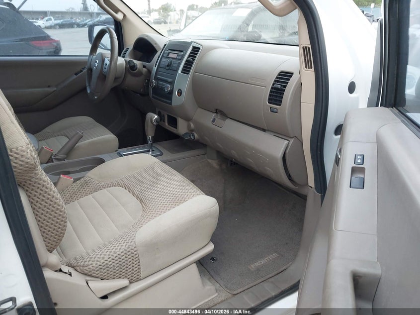 2012 Nissan Frontier Sv