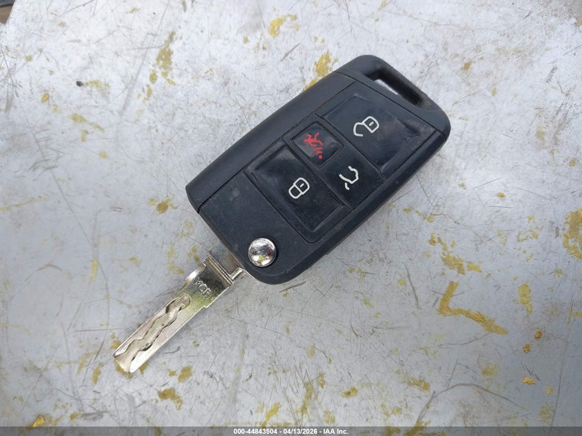 2016 Volkswagen Golf Tsi S 2-Door VIN: 3VW917AU8GM001626 Lot: 44843504