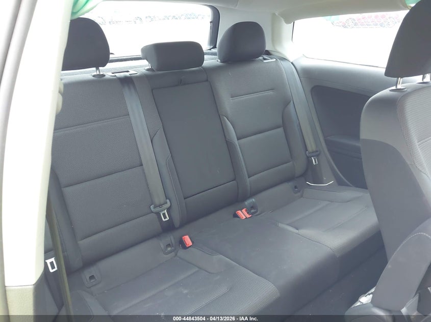 2016 Volkswagen Golf Tsi S 2-Door VIN: 3VW917AU8GM001626 Lot: 44843504