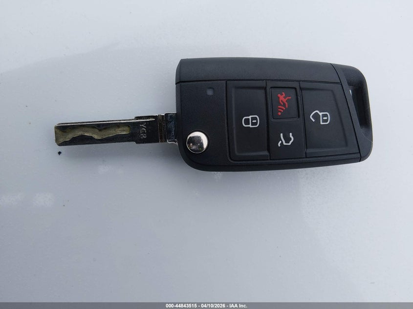 2015 Volkswagen Golf Sportwagen Tsi S 4-Door VIN: 3VWC17AU4FM519818 Lot: 44843515